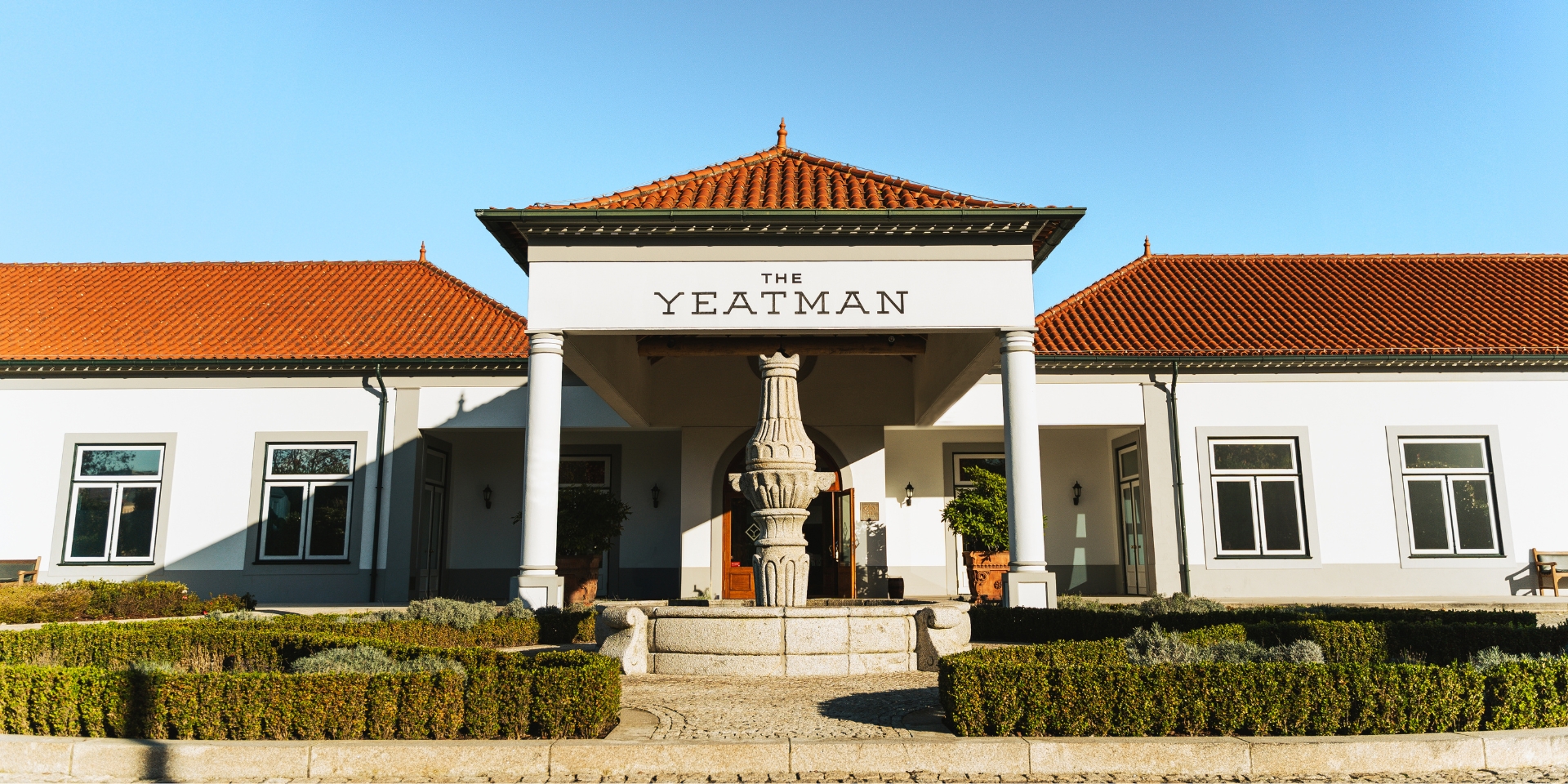 L’hôtel The Yeatman, avec sa vue imprenable sur la Rivière Douro et la ville historique de Porto, son confort raffiné...